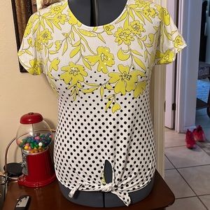 Ladies blouse Sz am by hearts of Palm